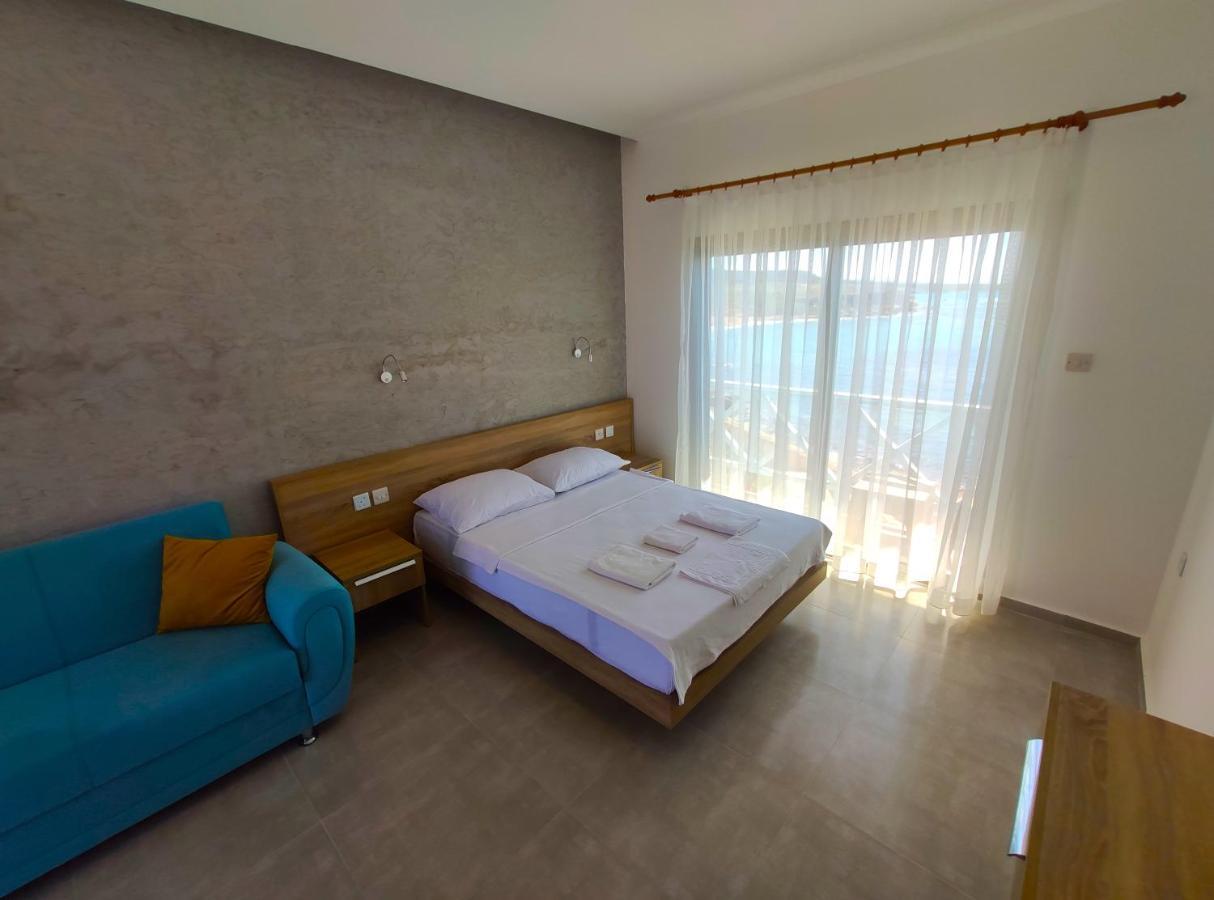 Oasıs At Ayfılon Otel Rizokarpaso Dış mekan fotoğraf